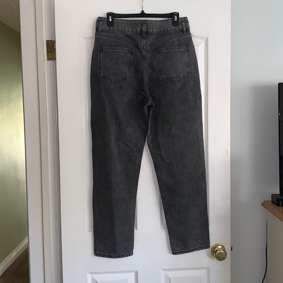 SHEIN Black High Waist Mom Jeans - Picture 2 of 3